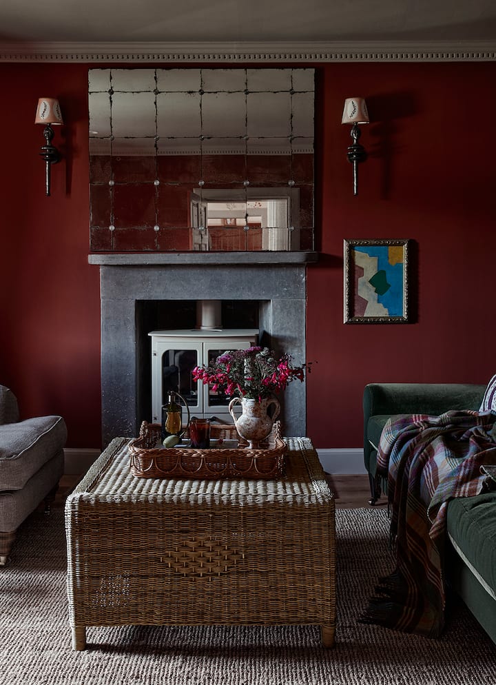 Newly Renovated Luxury Farmhouse With Views - Kirkcaldy