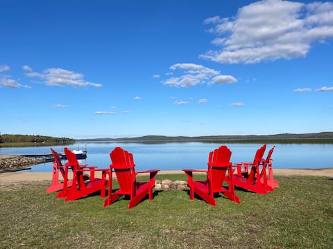 Cottage on Lake Bernard