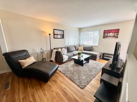 Successful Airbnb property: Top-Rated Bungalow Near City Park/National Jewish in Hale