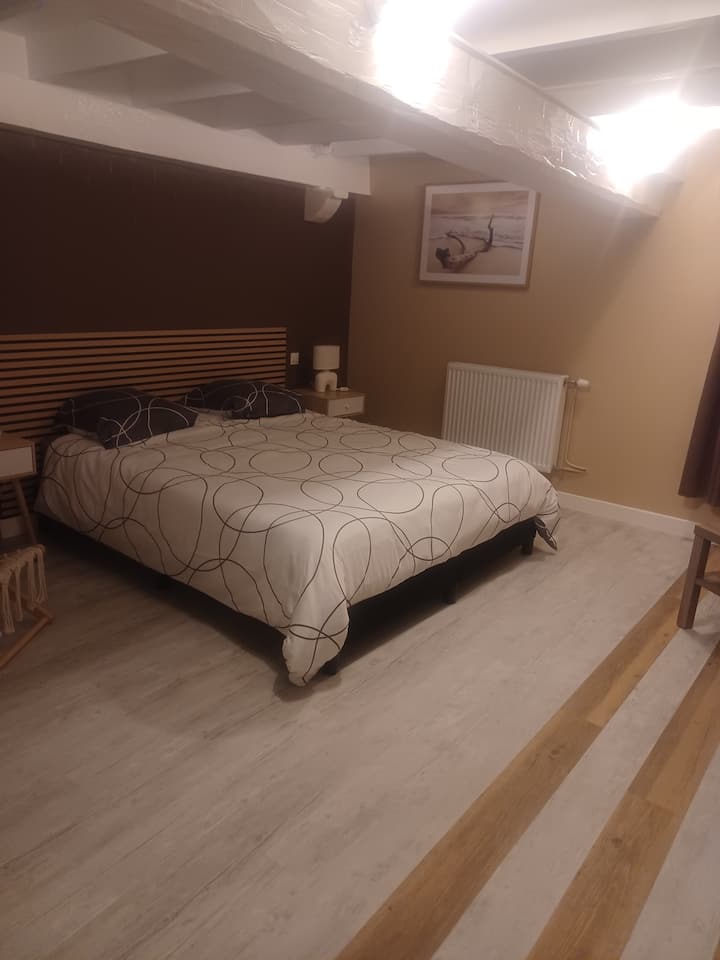 Dhomë gjumi 4