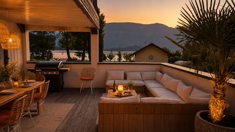 Lakefront - private terrace & direct beach access