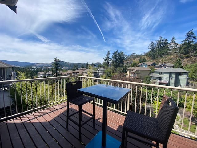 Idyllic Mountain Retreat