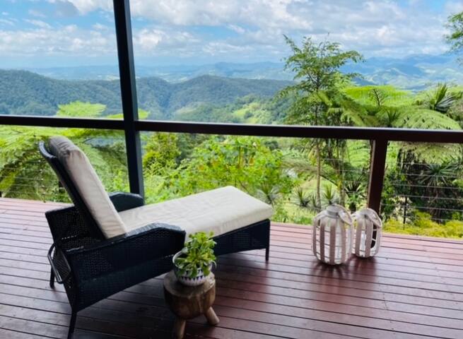 Rainforest Sky Villa Retreat gallery image 5