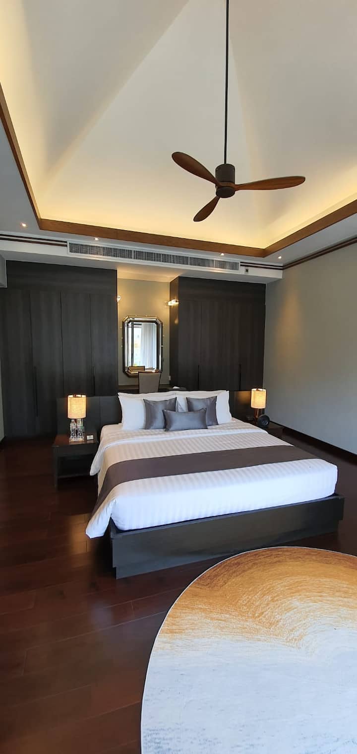 40張圖片中的第15張, 款待服務圖片15