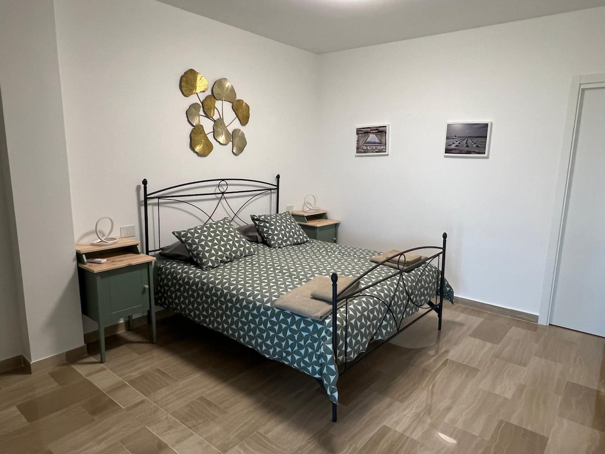 საძინებელი 1