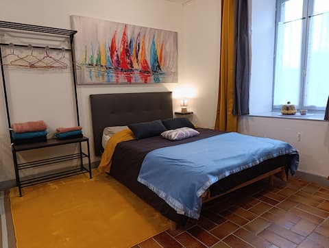 Independent Equipped Studio