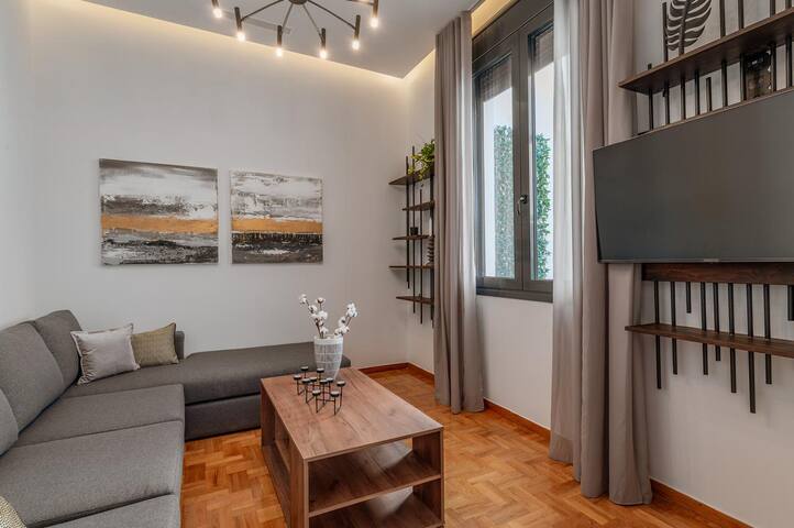 Perth Luxury Living, Athens gallery image 5