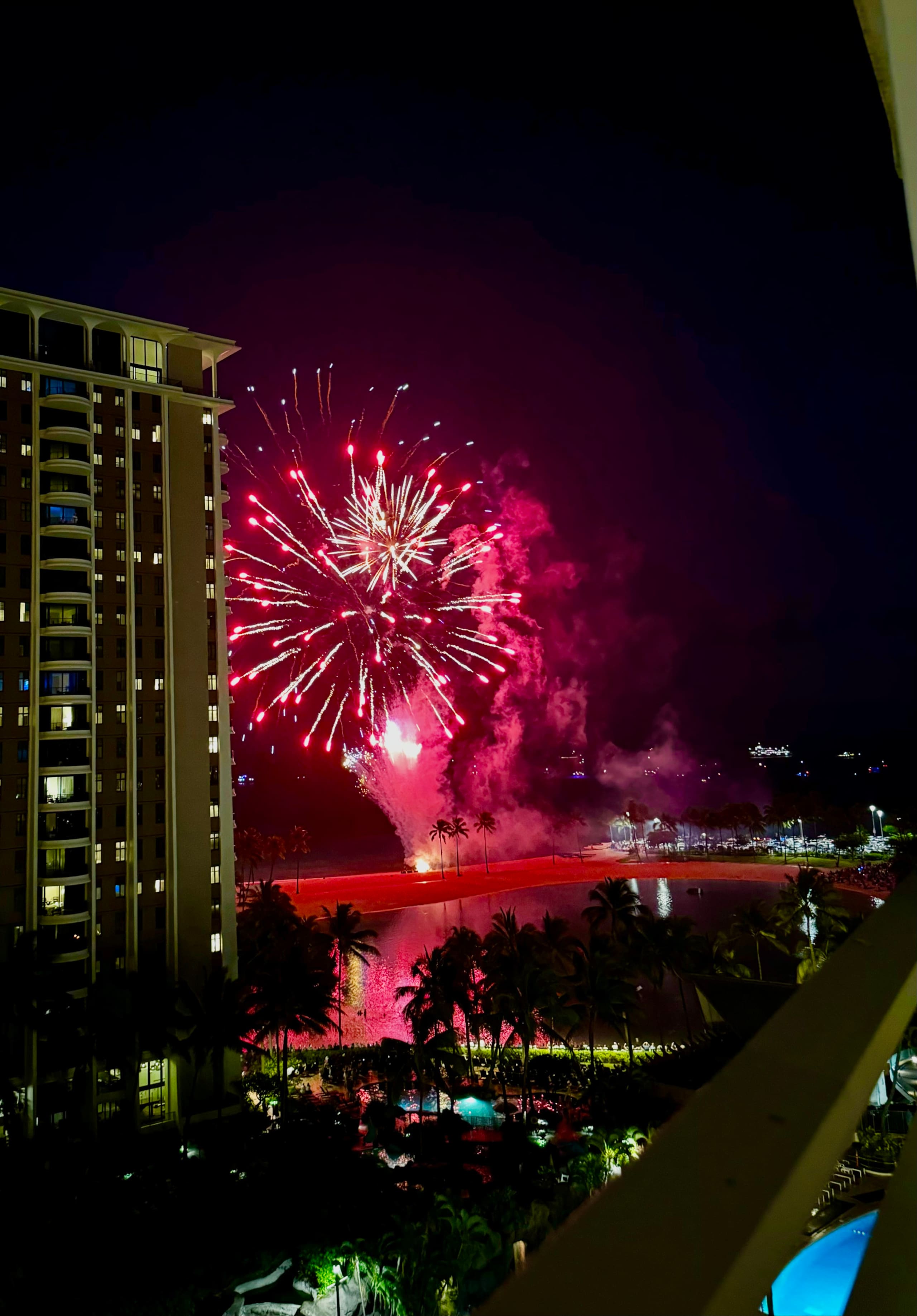 Beautiful Ocean and Lagoon view condo-Free Parking - Photo 44