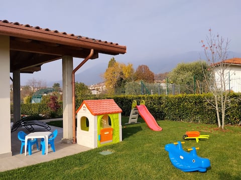 Memi's Home Garda Lake: family friendly house