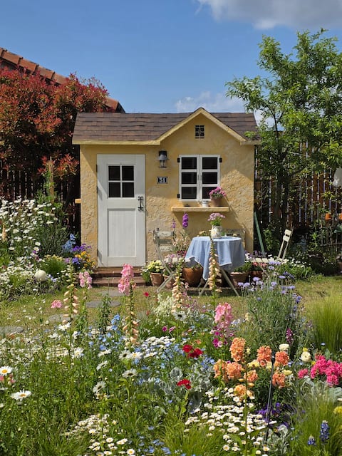 < Nohol > Fairy-tale house in a small village in Jeju (outdoor fireplace, open-air bath, beautiful g