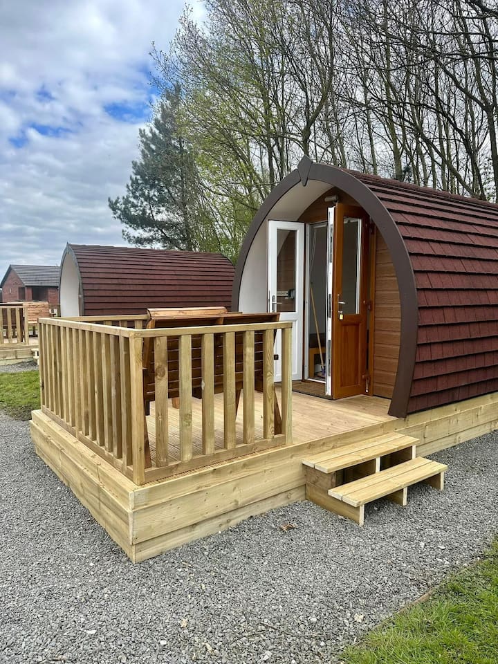 Glamping Pods - Uttoxeter