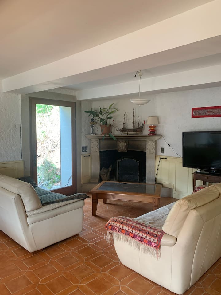 Les Favouilles, Le Gîte De 15 Places - Forcalquier
