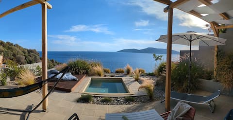 House Avra (Lykorema)