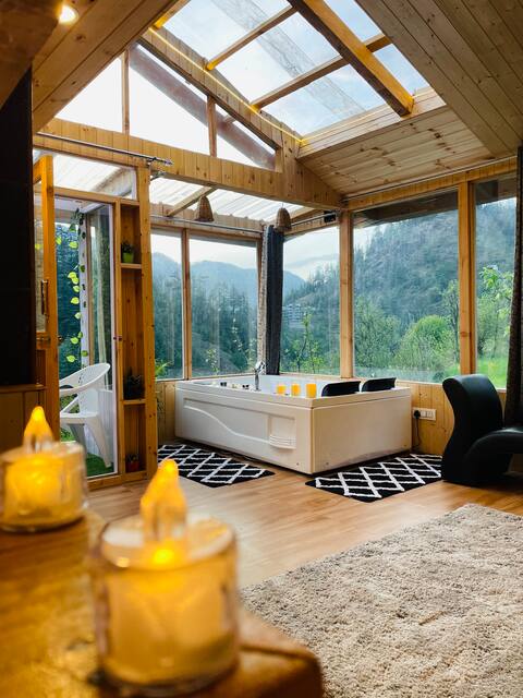 Himalayan Dream JacuzziTreehouse