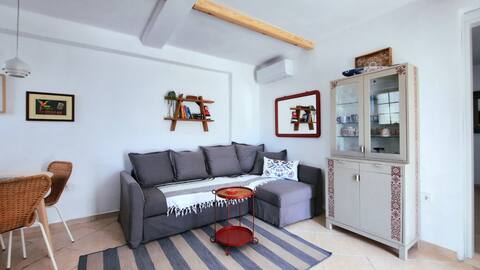 Top performing Airbnb: "Linió village house"-apartment 1 in Περιφερειακή Ενότητα Χαλκιδικής