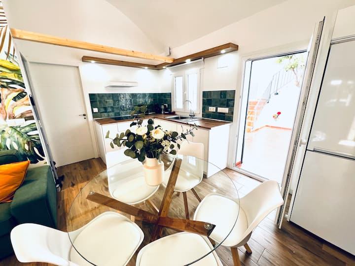 Casa Independiente Con Parking · Málaga Centro - Málaga