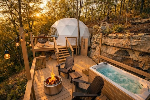 Ravens Point Luxury Glamping Dome w/ private spa