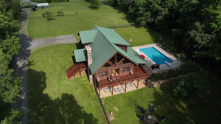 A Slice of Salisbury-Cabin W/ Pool, 10 Acres