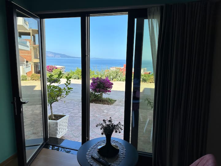 Emerald Sea View Studio – Saranda - Saranda
