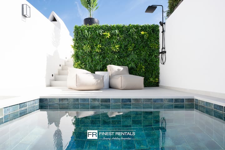 Casa Penati Townhouse By Finest Rentals - Marbella
