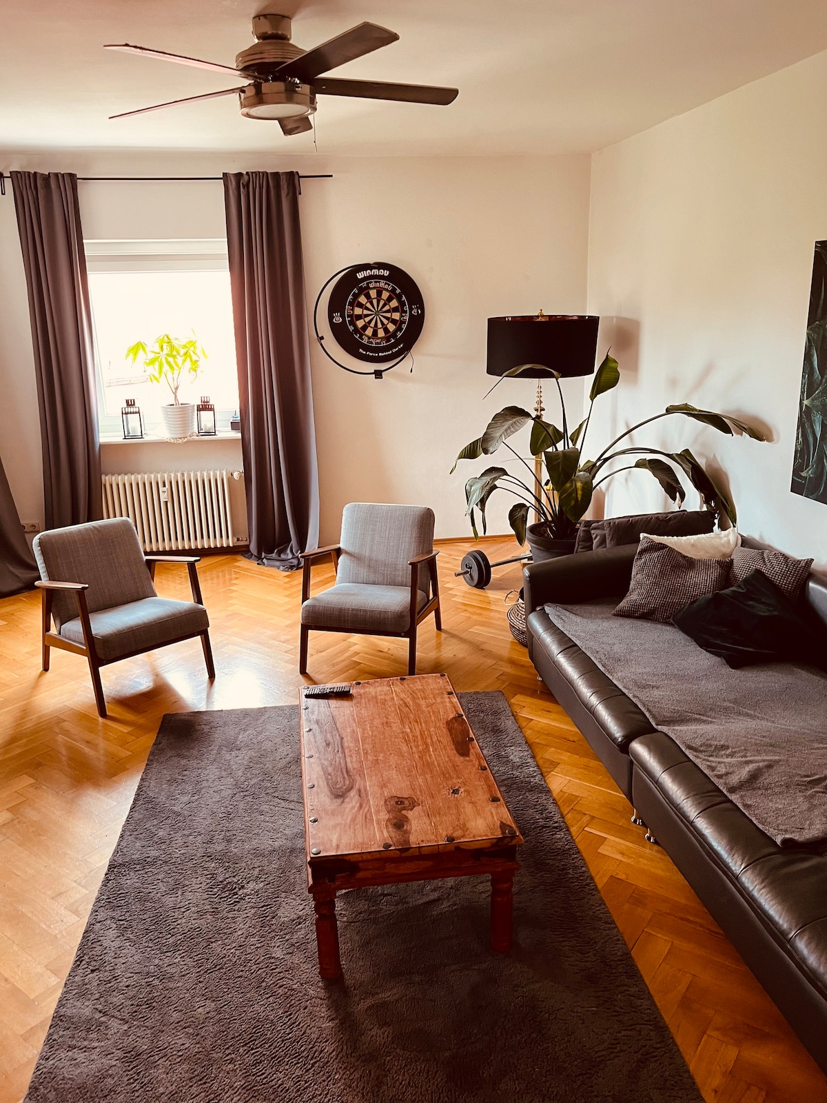 Large apartment in the center