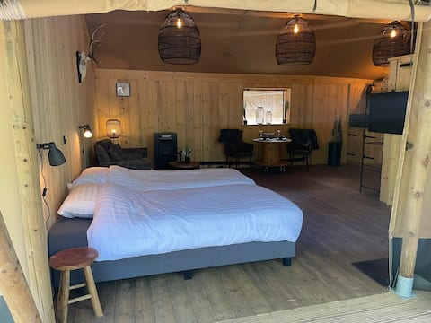 Top Airbnb: Veluwse Safari Lodge tent in Eschoter Veld