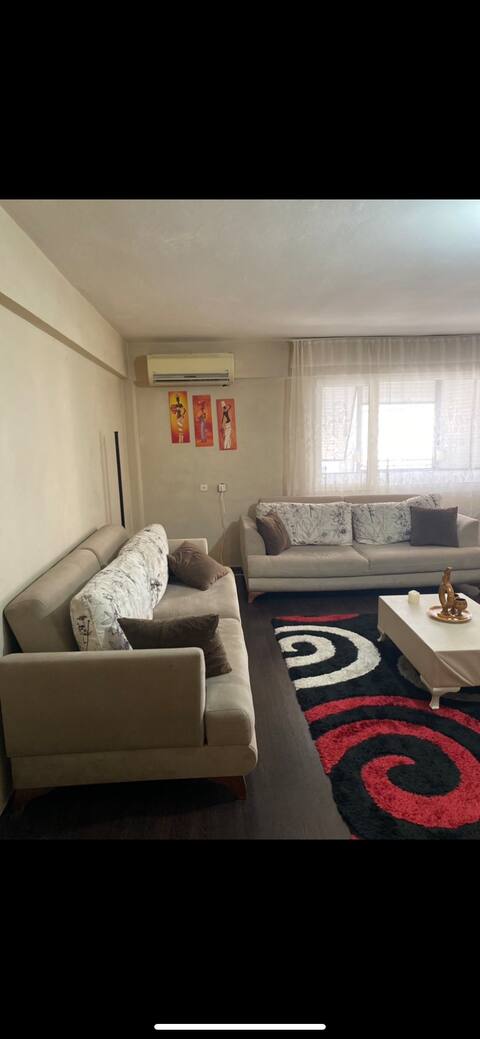 Spacious Room and Central Location