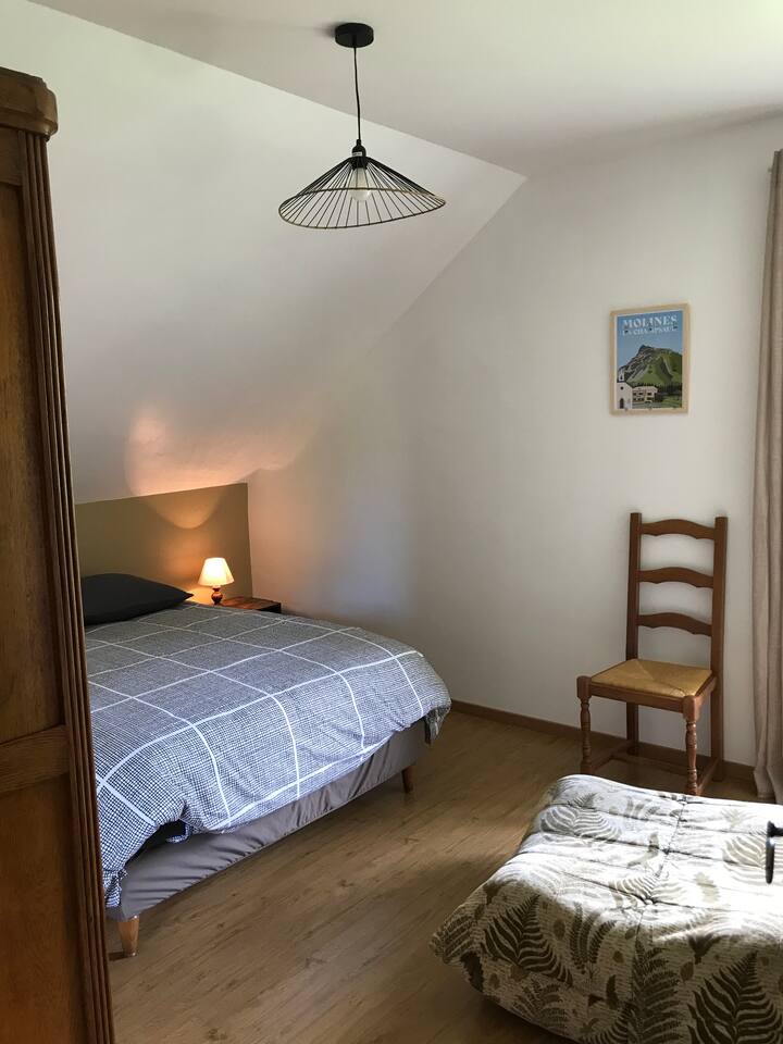 საძინებელი 2