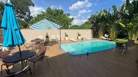 Farmhouse with heated pool and barbecue grill