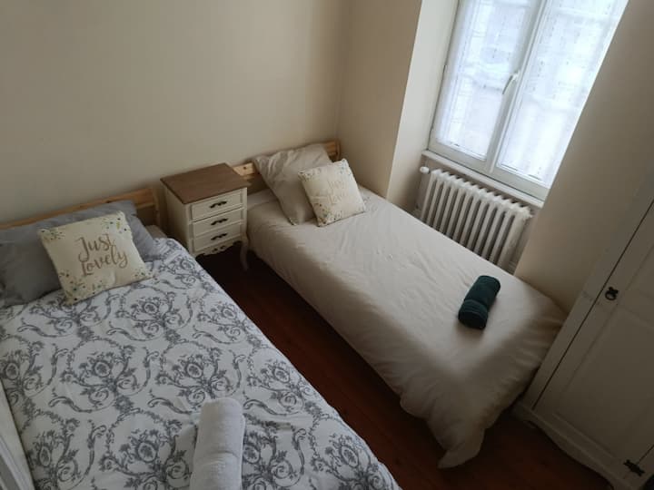 غرفة النوم 2