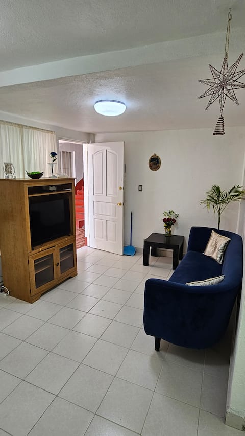Successful Airbnb property: Cozy loft Ajusco 103 in Colonia Fuentes Brotantes