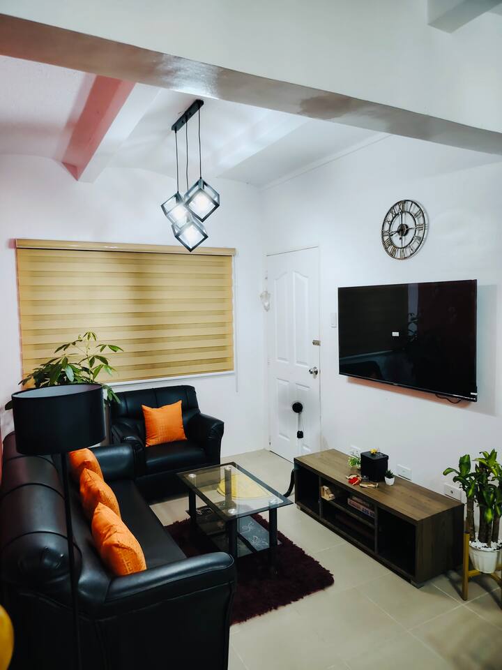 Stella’s Bloom House In Tagaytay 3bedrooms 2baths - Trece Martires