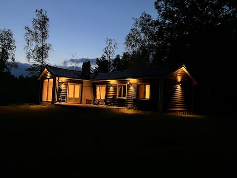 Newly renovated cottage at Vittsjö with lake plot