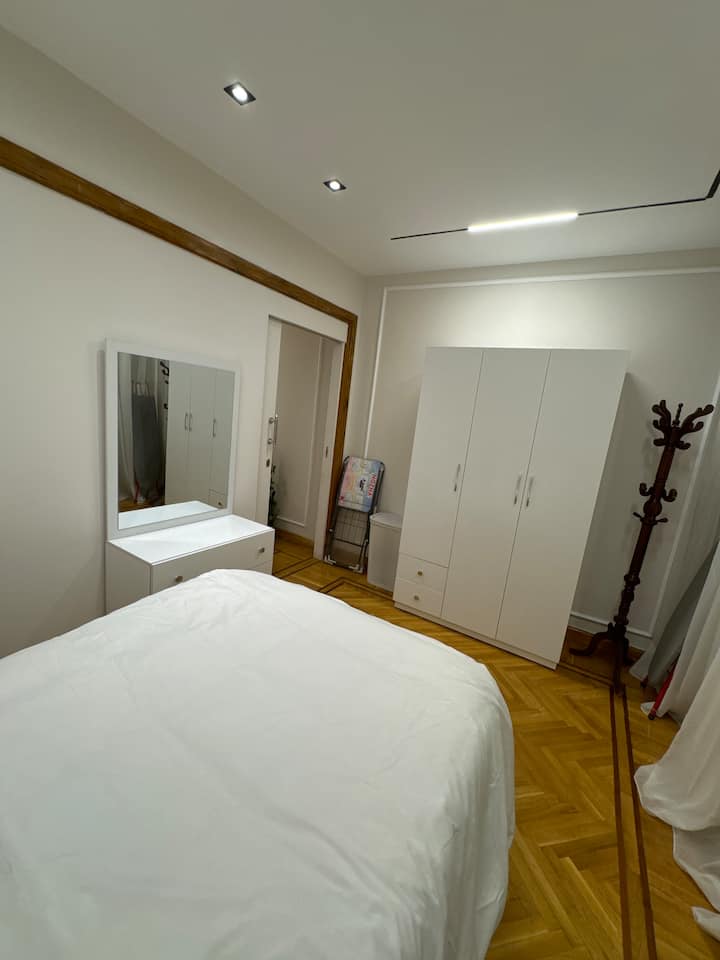 საძინებელი 4