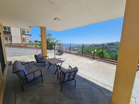 Apartment for Rent with Sea, Nature and City View 1