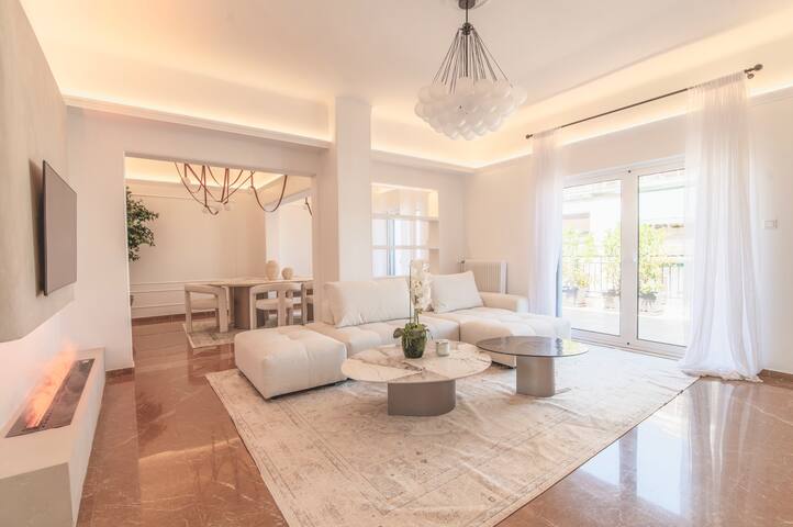 Acropolis Roof Garden Oasis gallery image 3