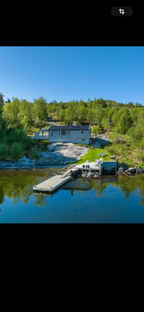 Beautiful cabin with sea view - Bridge - Several terraces!