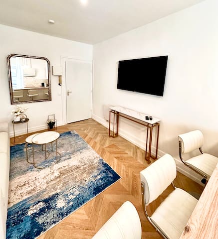 AIRB&M Conciergerie managed Airbnb listing 2