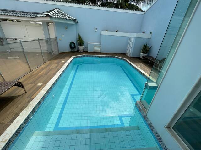 Mansão 02 na Barra da Tijuca em condomínio fechado gallery image 2