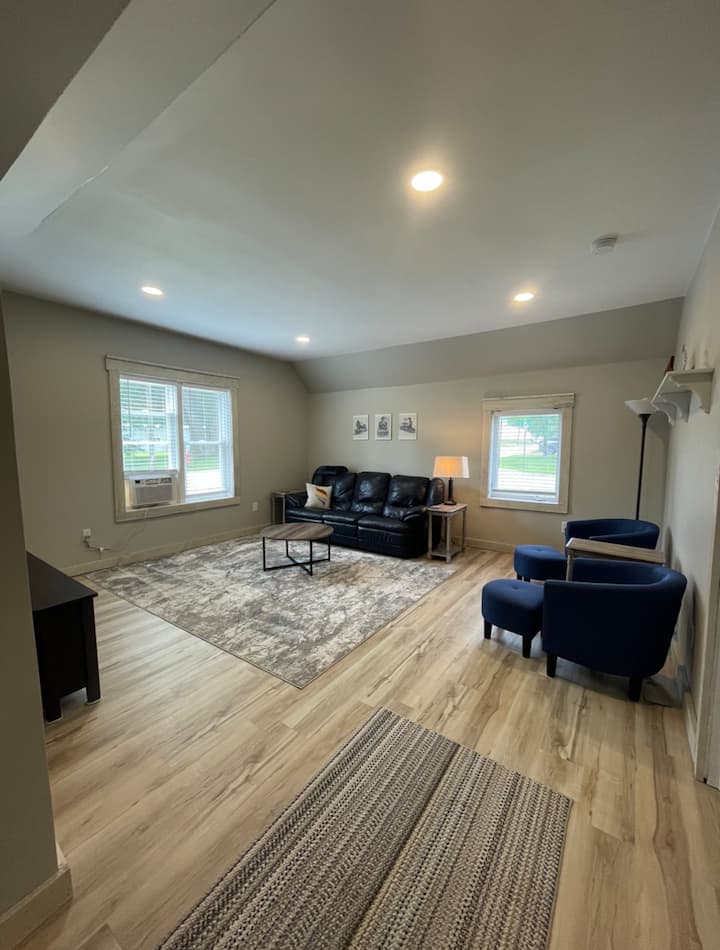 The Conductor's Cottage - Torch Lake, MI