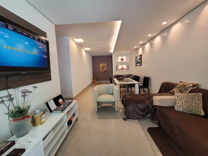 แสงสว่าง สบาย รู้สึกเหมือนอยู่บ้าน... ✨

2 เกมแห่งชีวิต (ไพ่/ซิมป์สัน)
2 ซูเปอร์ทรัมป์:
การแข่งขันสุนัข/เมืองของโลก
หมากรุกกระจกและกระจก 1 ตัว
ผู้ต้องสงสัย 1 คน
ข้อเสนอการผูกขาด 1 รายการ
 1 KINGDOMINO




