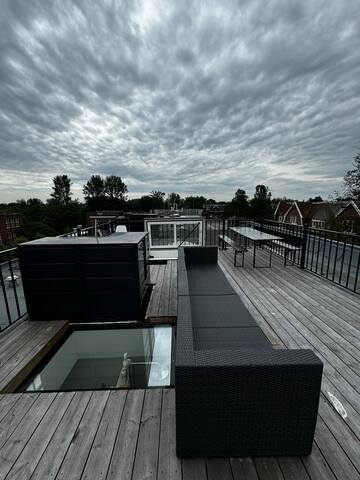 Beautiful home adjacent to Vondelpark gallery image 2