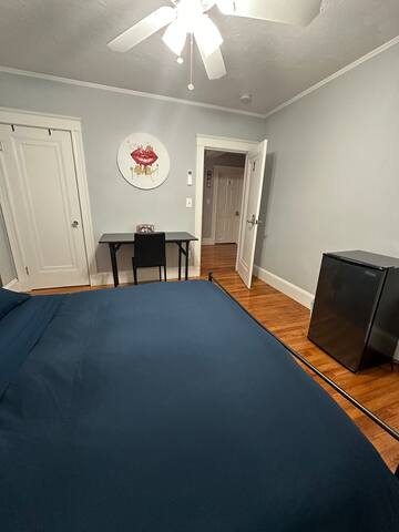 Spacious 4BR Apartment – 3rd Floor gallery image 3