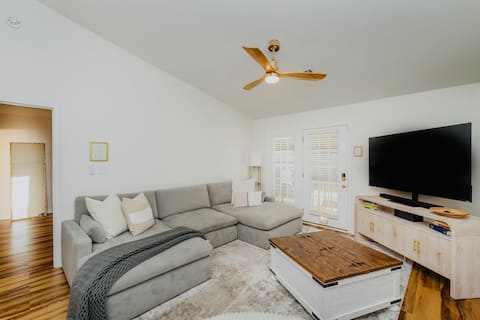 Successful Airbnb property: Smart King Bed | Fenced Yard | Pets Welcome in Aiken