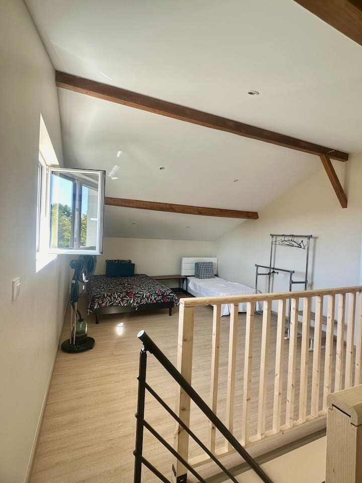 საძინებელი 4