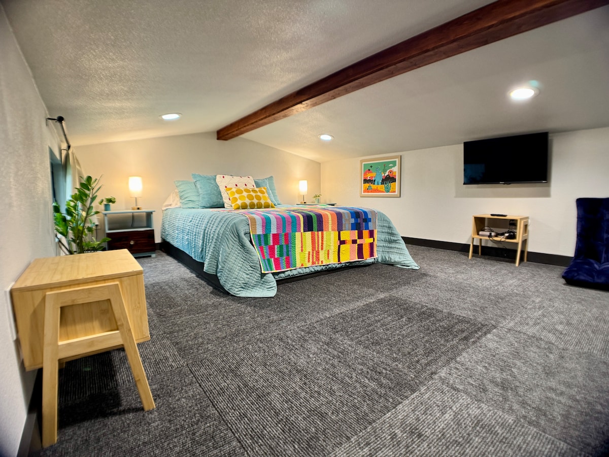 Cozy, Private & Quiet: Near UT & downtown-East ATX