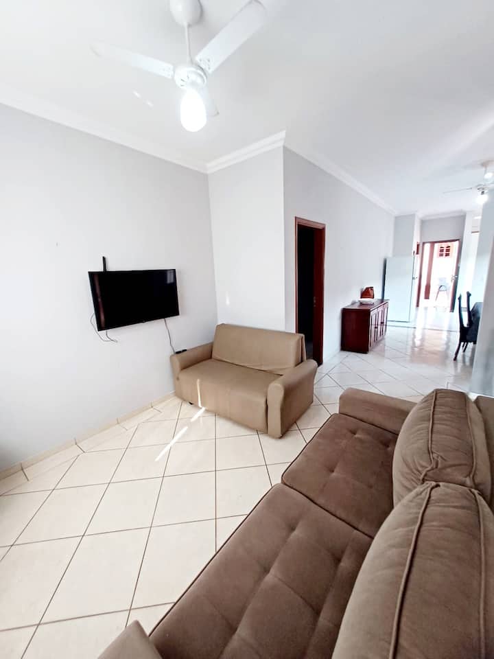 Linda Casa. 3 Suítes Com Piscina E Churrasqueira - Campo Grande