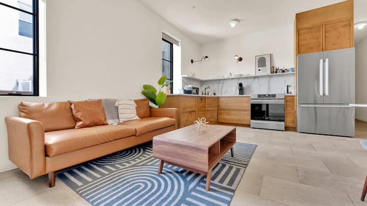 Luxury 1bd | 1 Bed | South St - 캠던