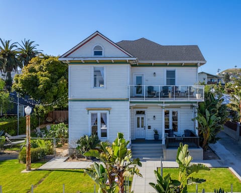 Historic Victorian Beach House (The Sudden House)