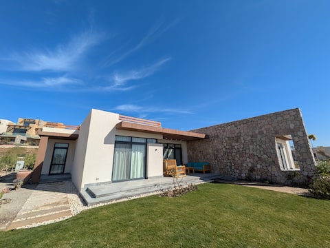 2BR Somabay Twin Villa in Mesca Near Beach & Pools